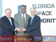 Malaysian Ambassador Ghazzali meeting with Bernhard Schutte, and Captain Winston Scott.Captain Winston Scott,Executive Director of Florida Space Authority, Bernhard Schutte, CEO of Digital Media Network,Inc.,and Malaysian Ambassador Ghazzali 