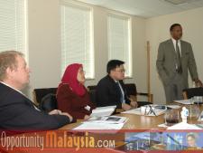 Malaysian Ambassador Visit January 2005Bernhard Schutte, CEO of Digital Media Network,Inc., Dr. Zahratul Kamar Mahmud, Director Malaysian Students Department, Phang Ah Tong, Consulate General of Malaysia, and Captain Winston Scott, Executive Director of Florida Space Authority 