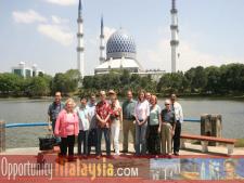 Participants do a bit of siteseeing in the city of Putrajaya